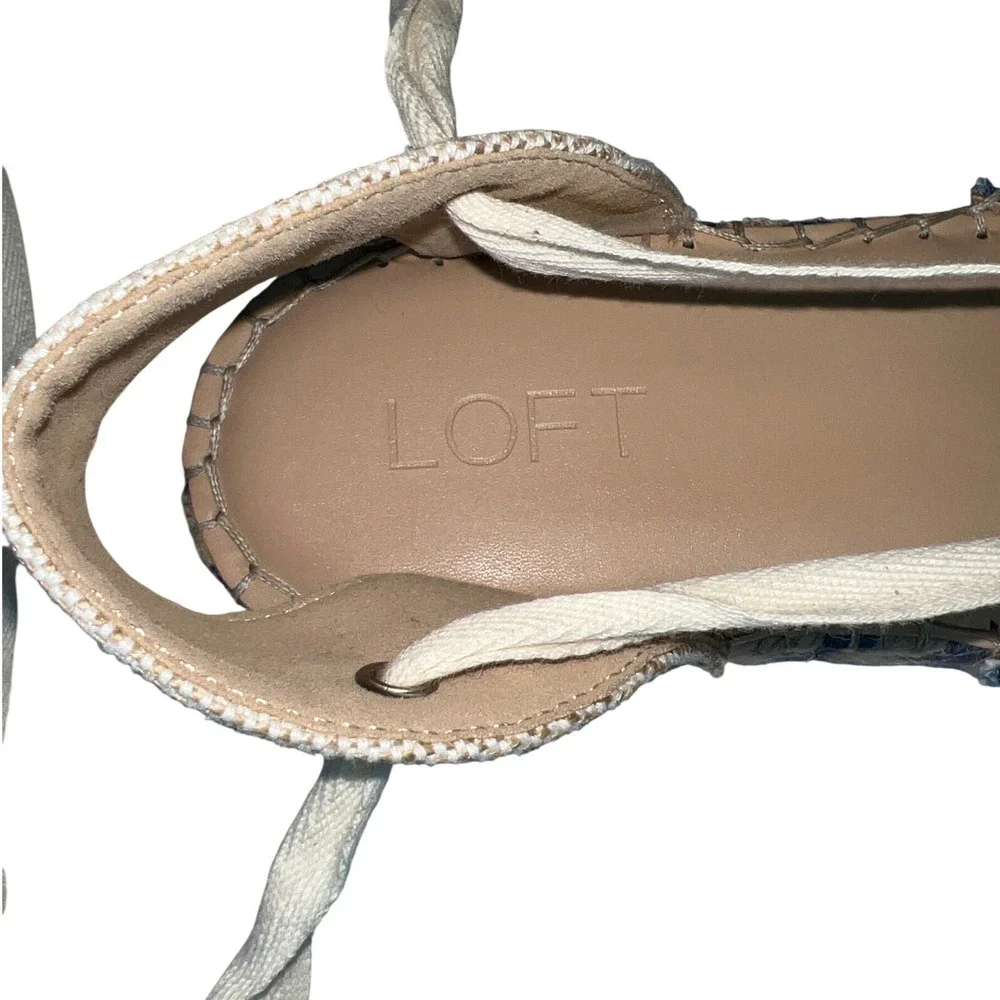 Ann Taylor Loft Chambray Lace Up‎ Espadrille Flats Size 9 EUC